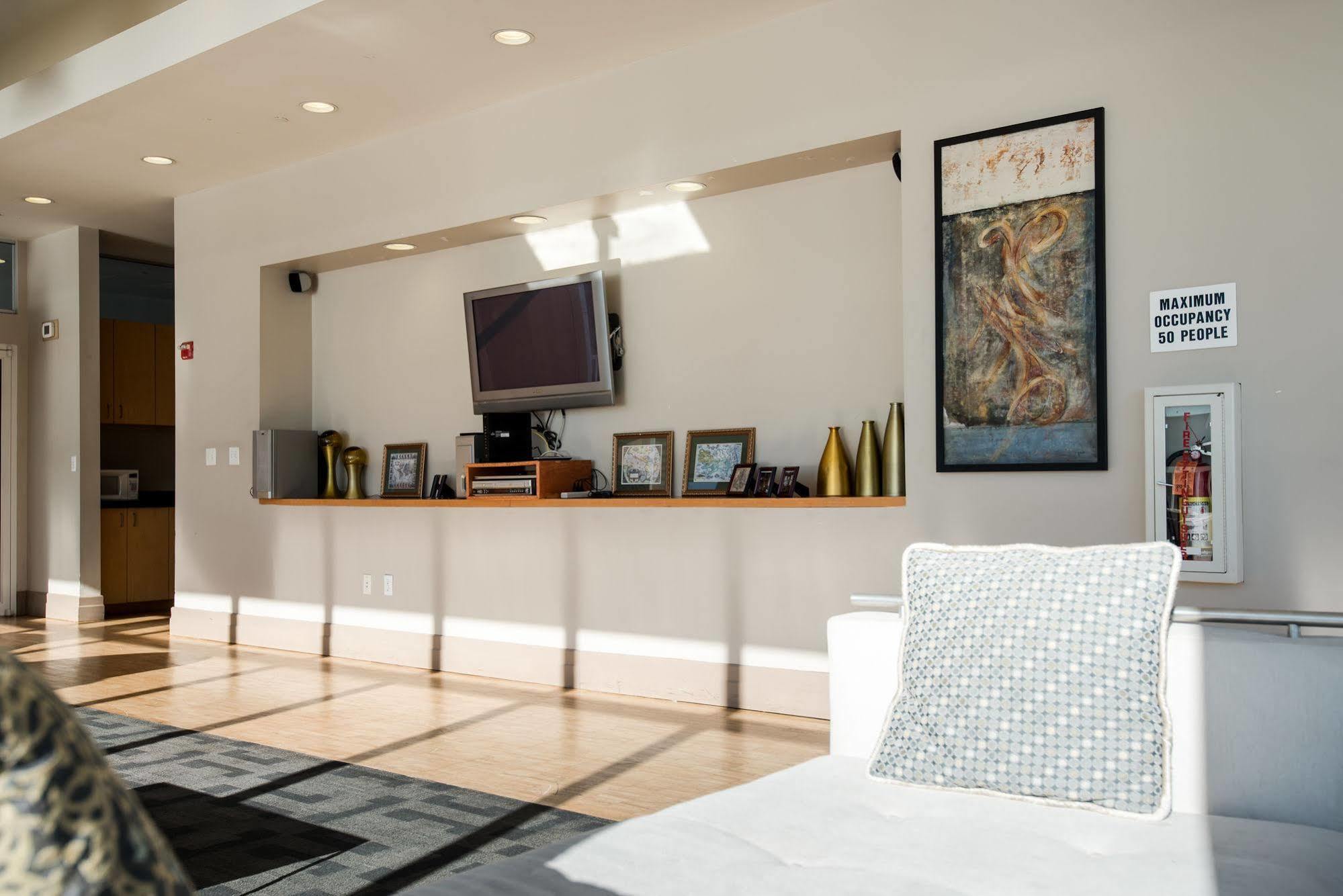 Dharma Home Suites Jc At Exchange Place Jersey City Exteriér fotografie